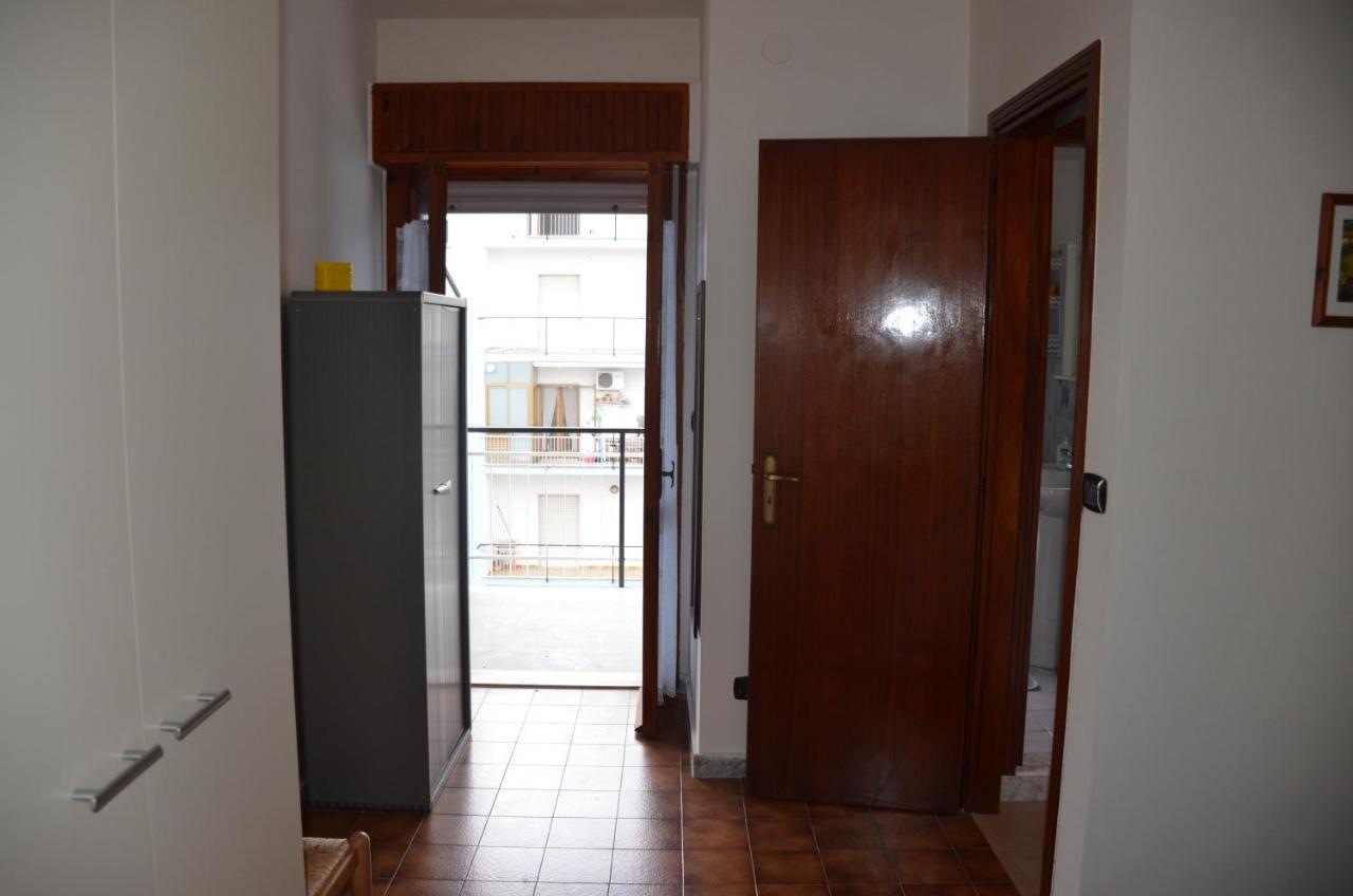 Appartamento Don Minzoni Scalea Esterno foto