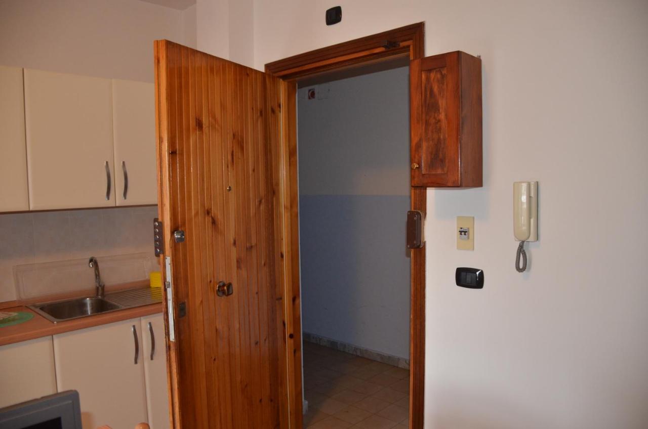 Appartamento Don Minzoni Scalea Esterno foto